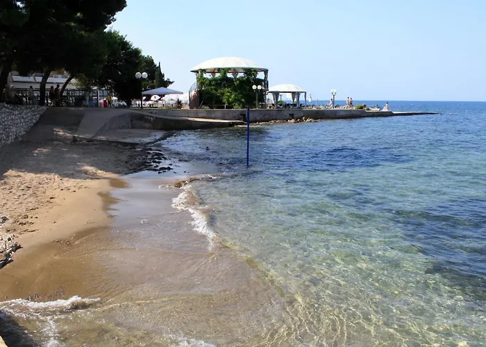 7171d * Umag